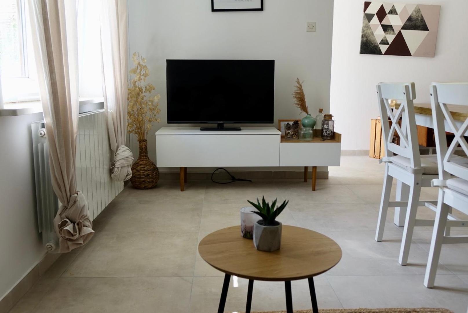 Apartment Luce ポレッチ エクステリア 写真